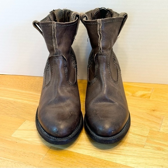 FRYE Heeled Western Ankle Boot 8.5 - Picture 3 of 11